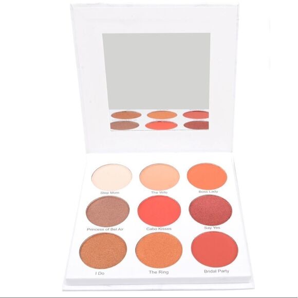 GIVE THEM LALA BEAUTY 9 Eyeshadow Palette in The Grown Woman. Full Size. NEW - Picture 5 of 10